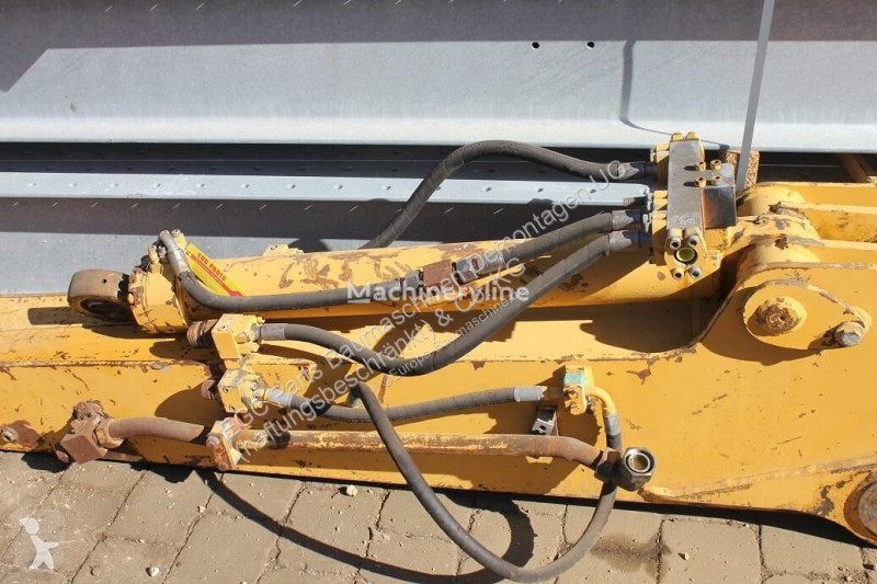 Equipamentos de obras Caterpillar Bras  BFT...
