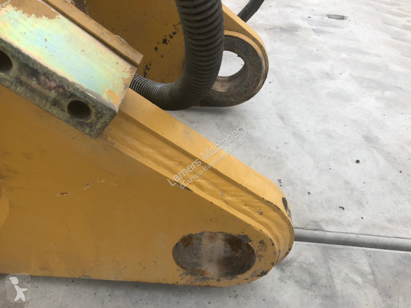 Udstyr til anlægsarbejder Caterpillar 322B...