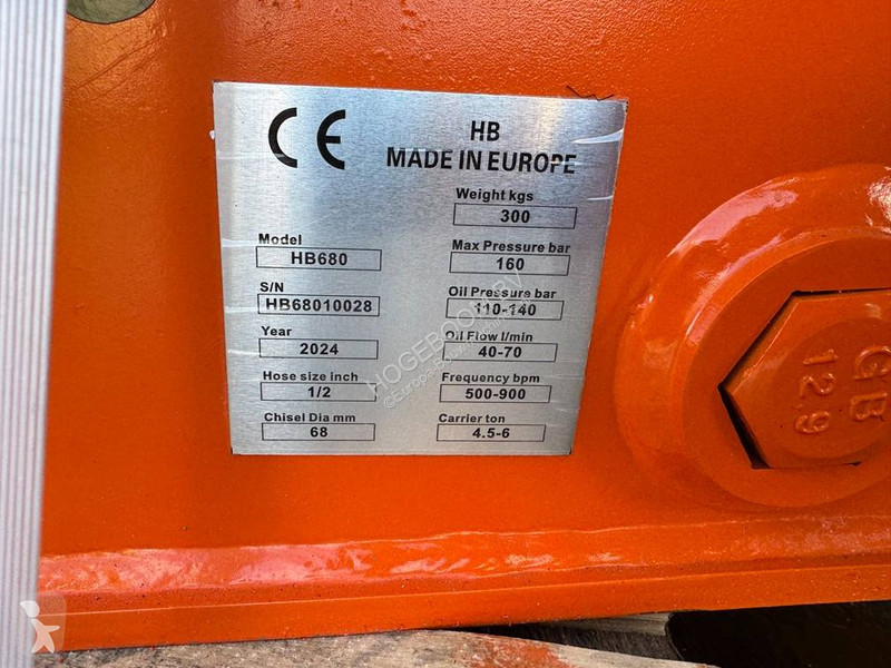 Equipamentos de obras  680 hammer 4.5/6 ton