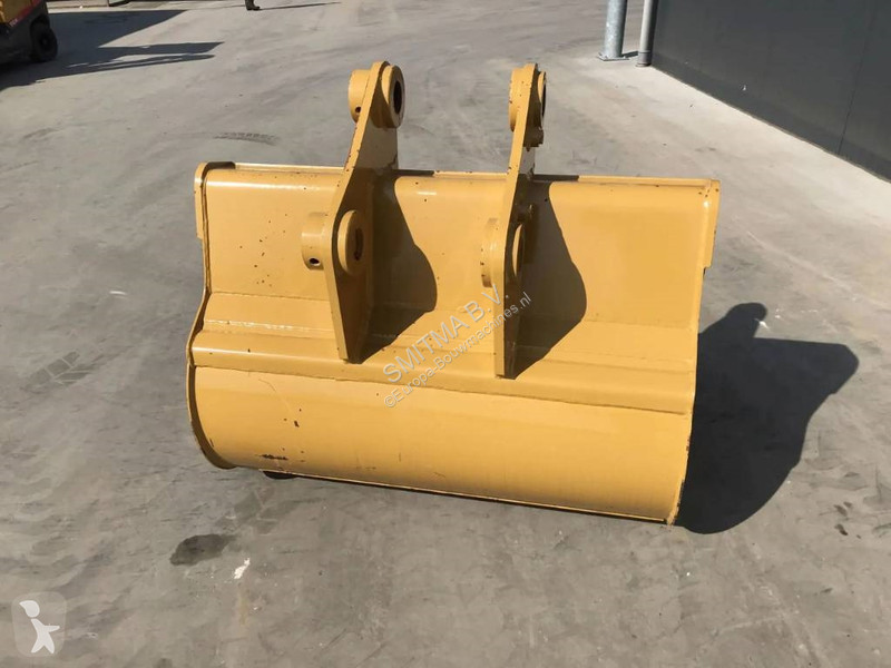 Aanbouwstukken voor bouwmachines Caterpillar...