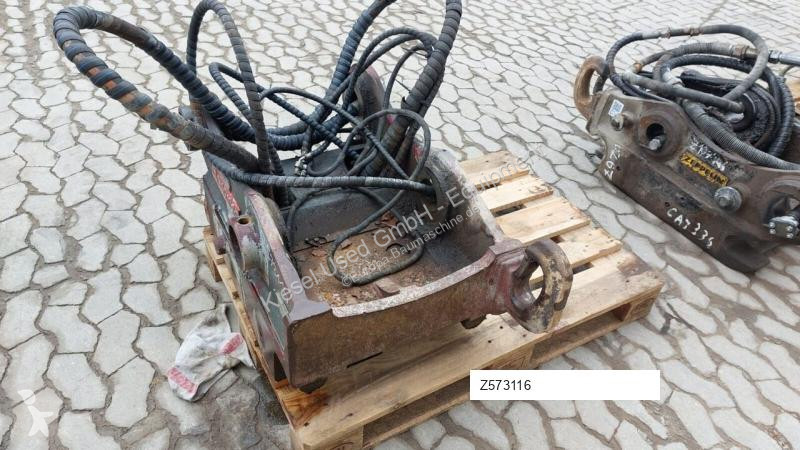 Aanbouwstukken voor bouwmachines Hitachi...