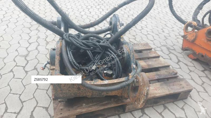 Stavební vybavení Oilquick Attache rapide...