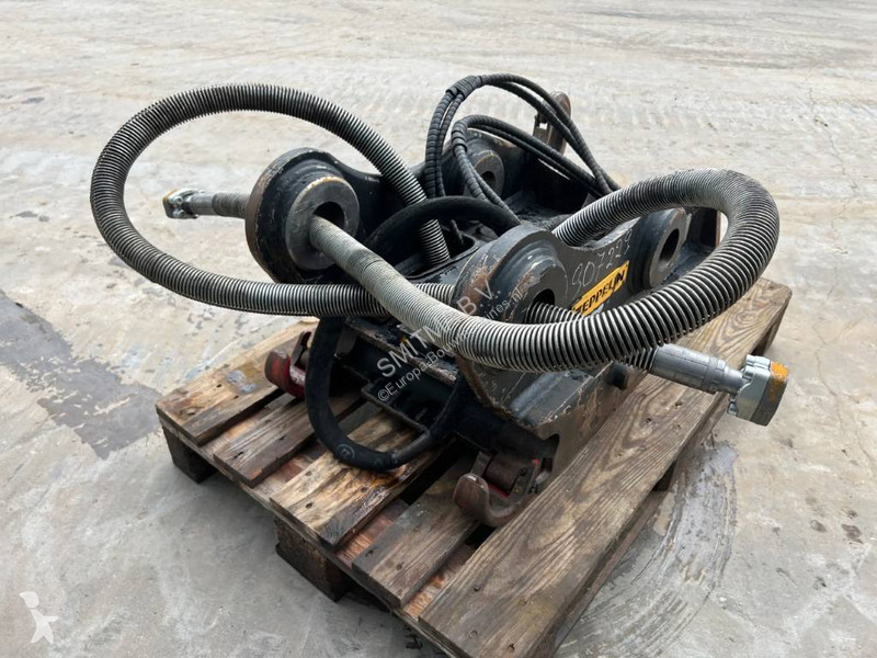 Aanbouwstukken voor bouwmachines Oilquick...