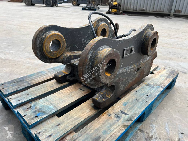 تجهيزات الأشغال العمومية SMP S70 - 320D