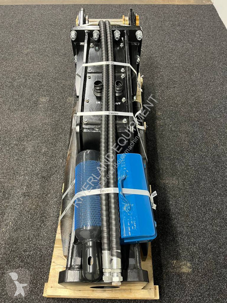 Bygg-anläggningsutrustningar  HX3000 20-25 ton...