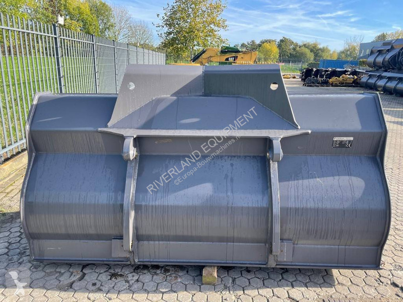 تجهيزات الأشغال العمومية Volvo Fuhrmann  H...