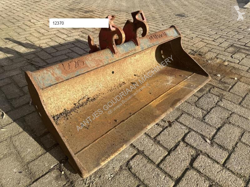 Vybavenie stavebného stroja  Bakkenset CW 05