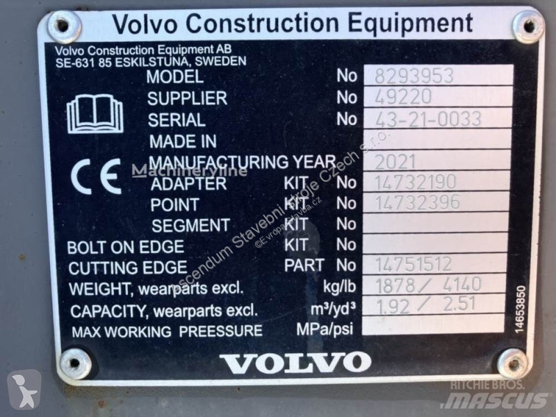 تجهيزات الأشغال العمومية Volvo Tieflöffel mit...