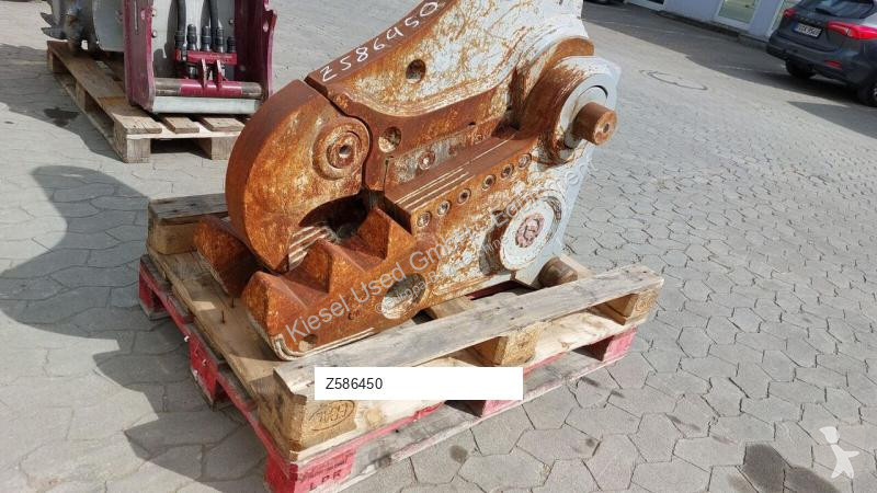 Aanbouwstukken voor bouwmachines Demarec MQP25Y