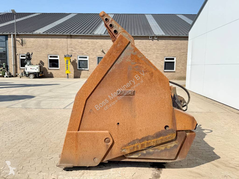 Aanbouwstukken voor bouwmachines Caterpillar...
