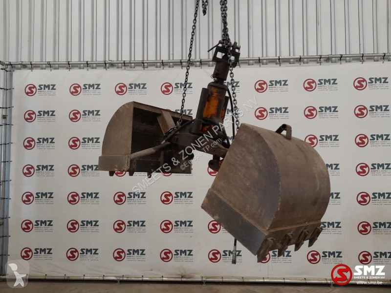 Aanbouwstukken voor bouwmachines  Occ knijpbak...