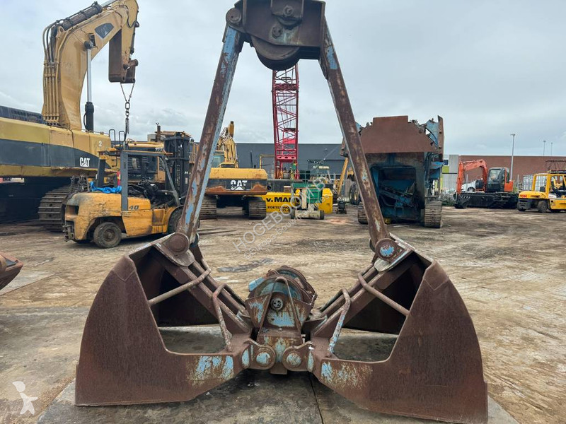 Stavební vybavení  grapple 1600liter