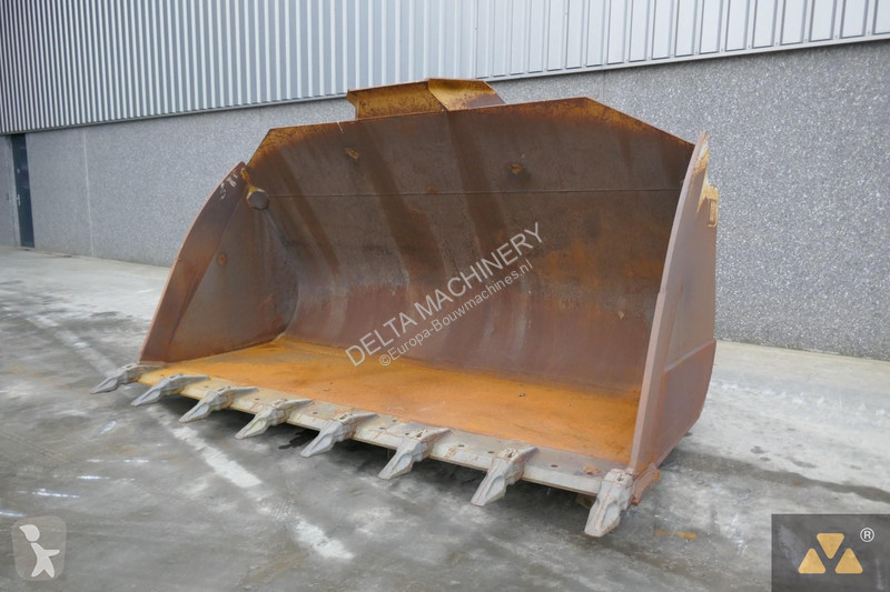 Aanbouwstukken voor bouwmachines Caterpillar...