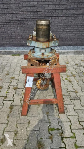 Aanbouwstukken voor bouwmachines Liebherr MH40...