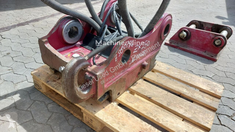 Equipamentos de obras Hitachi Attache rapide...