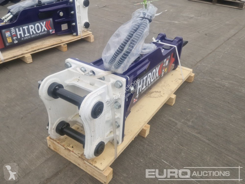Equipamentos de obras  HRX 4-8