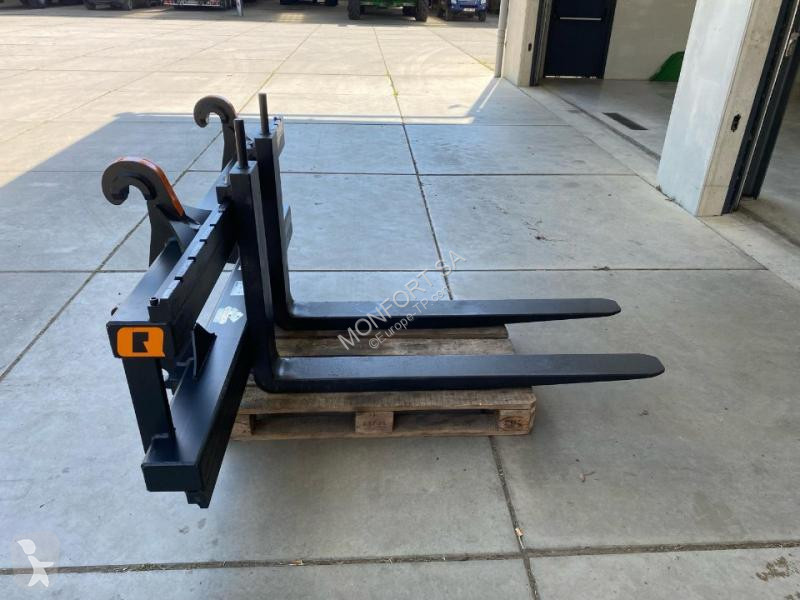 تجهيزات الأشغال العمومية   XL 8T 1.50m, 2m...