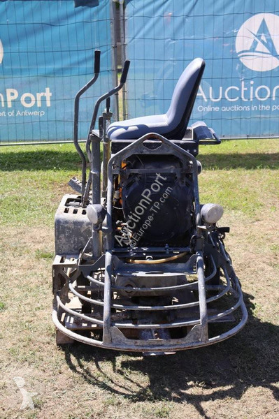 Aanbouwstukken voor bouwmachines Neuson crt 36 26a