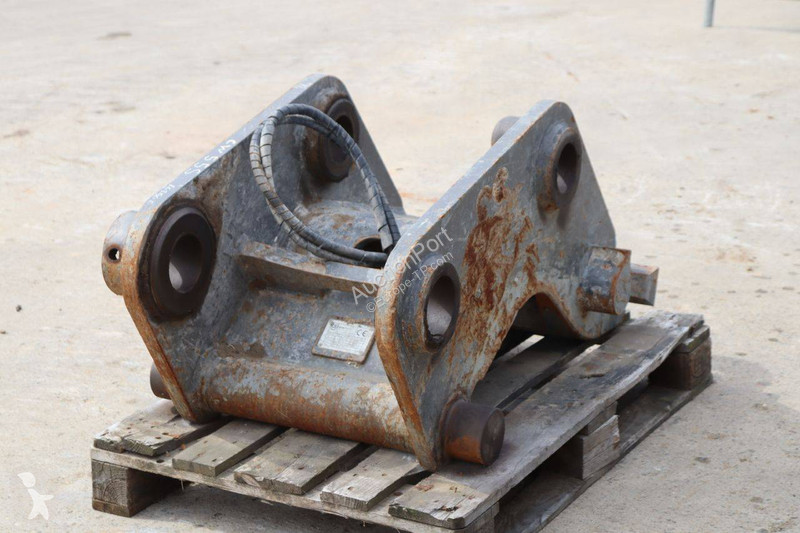Echipamente pentru construcţii Eurosteel...