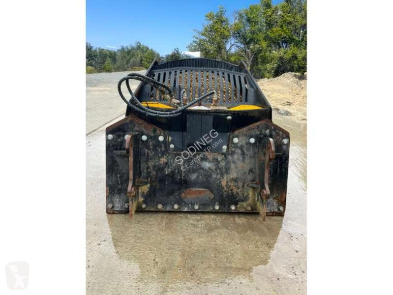Aanbouwstukken voor bouwmachines MB Crusher...