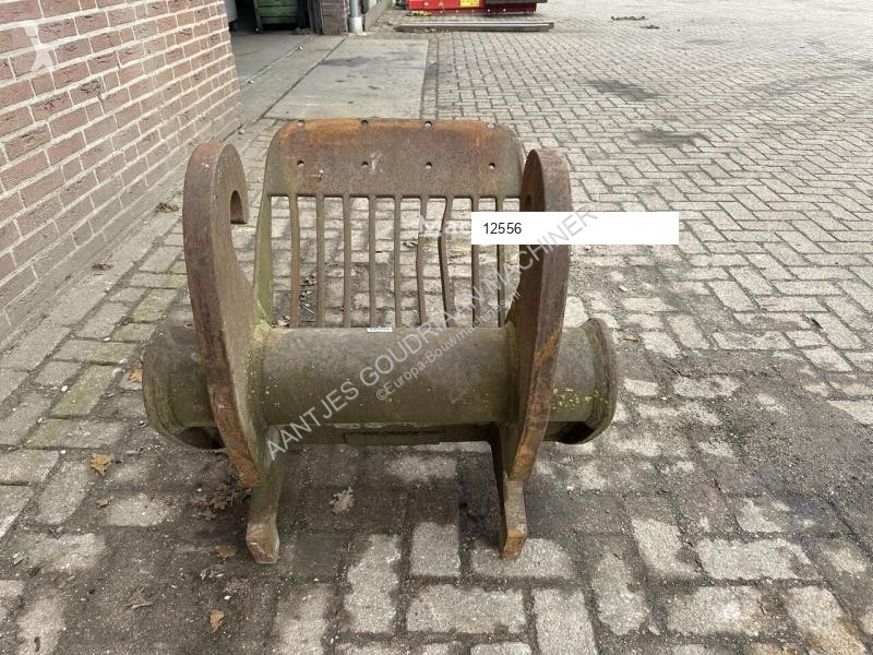 Stavební vybavení  CW 30