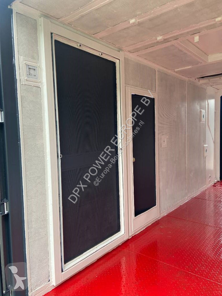 تجهيزات الآليات الثقيلة  20FT - Genset...