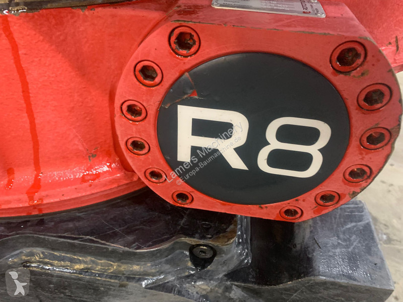 Vybavenie stavebného stroja Rototilt R8