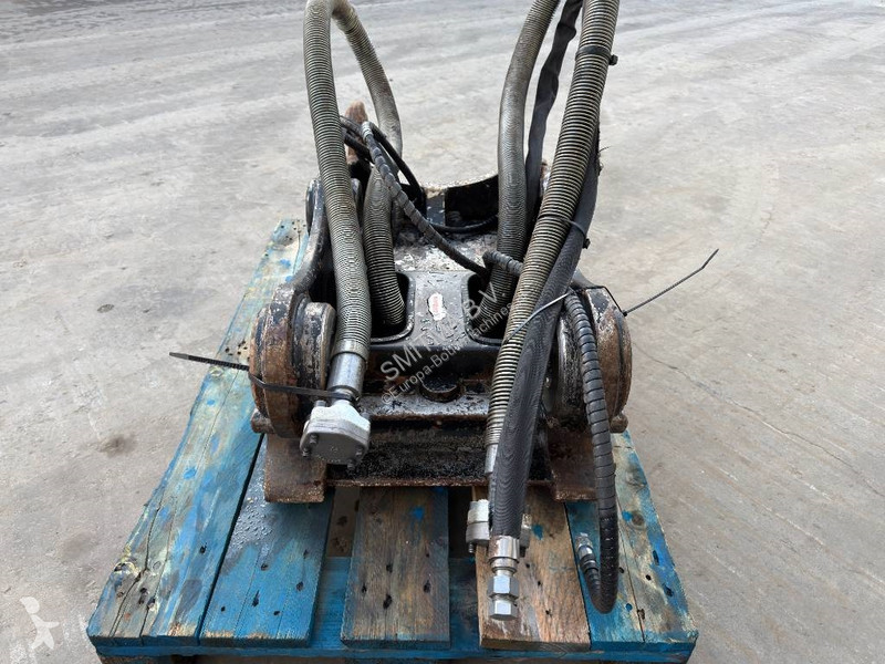 Vybavenie stavebného stroja Oilquick OQ70/55 -...