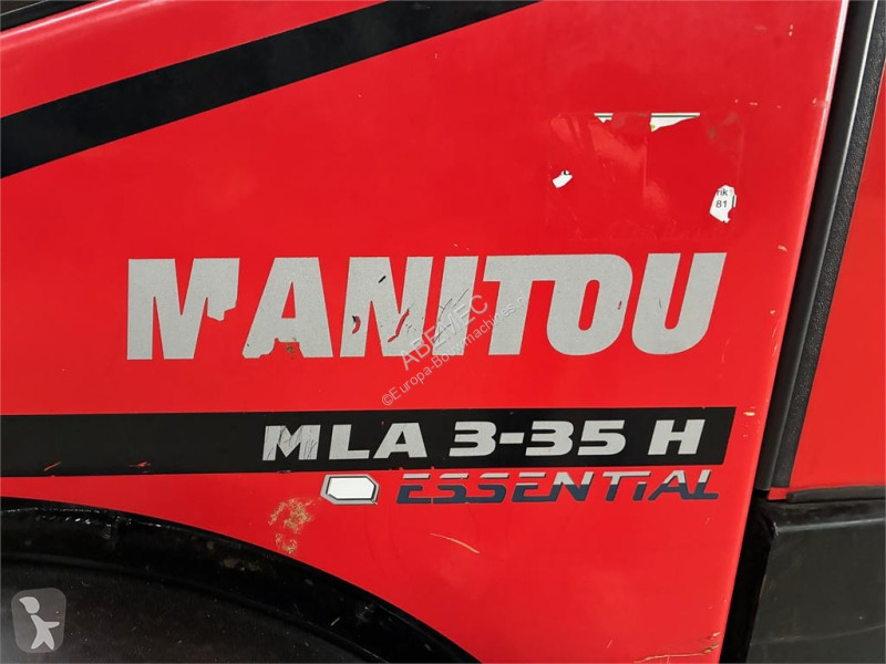 Vybavenie stavebného stroja Manitou MLA3-35H
