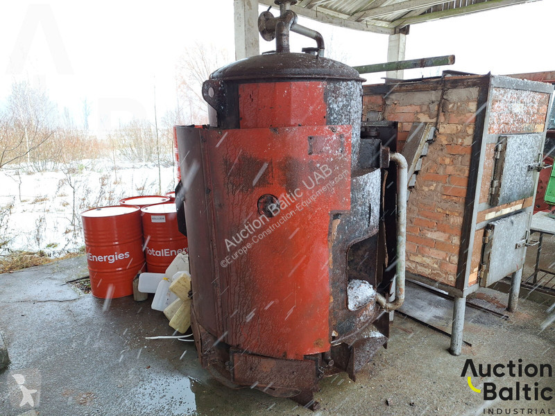 Vybavenie stavebného stroja  with firebox