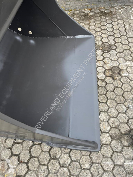 Vybavenie stavebného stroja  Cat tilt bucket SW48