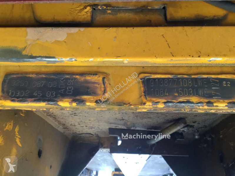 Vybavenie stavebného stroja Liebherr