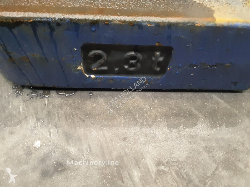 تجهيزات الأشغال العمومية Grove GMK 4090...