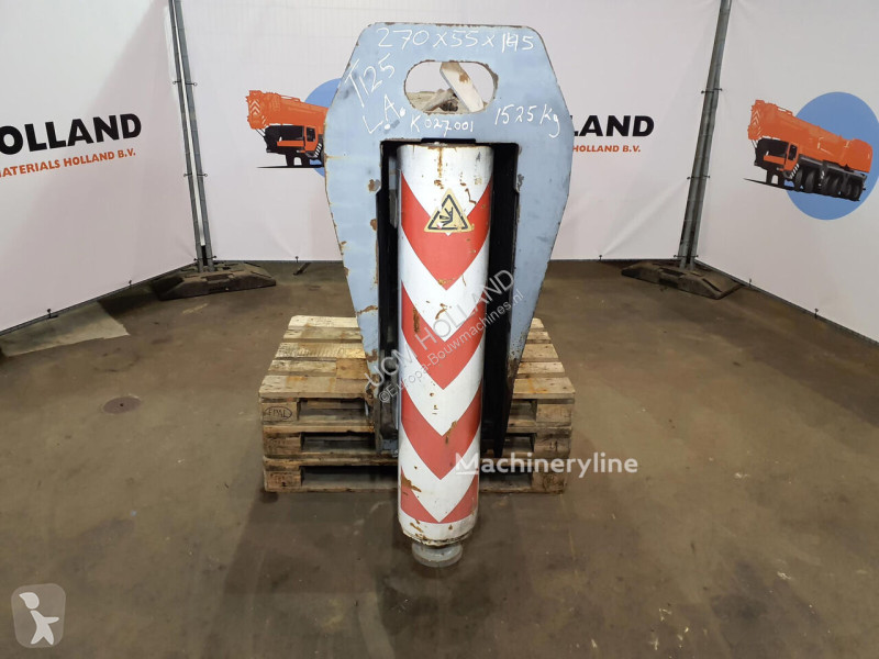تجهيزات الأشغال العمومية Terex