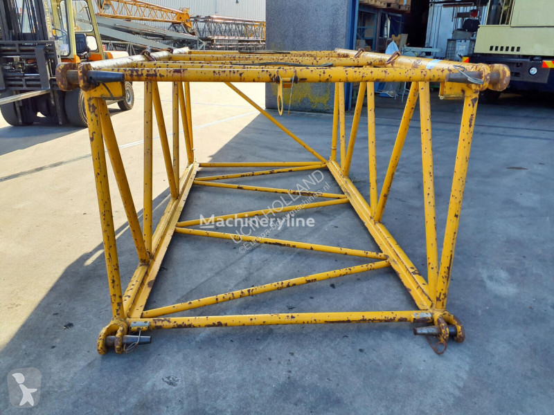 تجهيزات الأشغال العمومية Liebherr