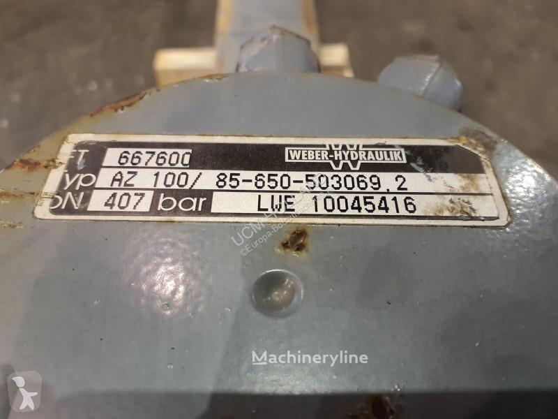Vybavenie stavebného stroja Liebherr