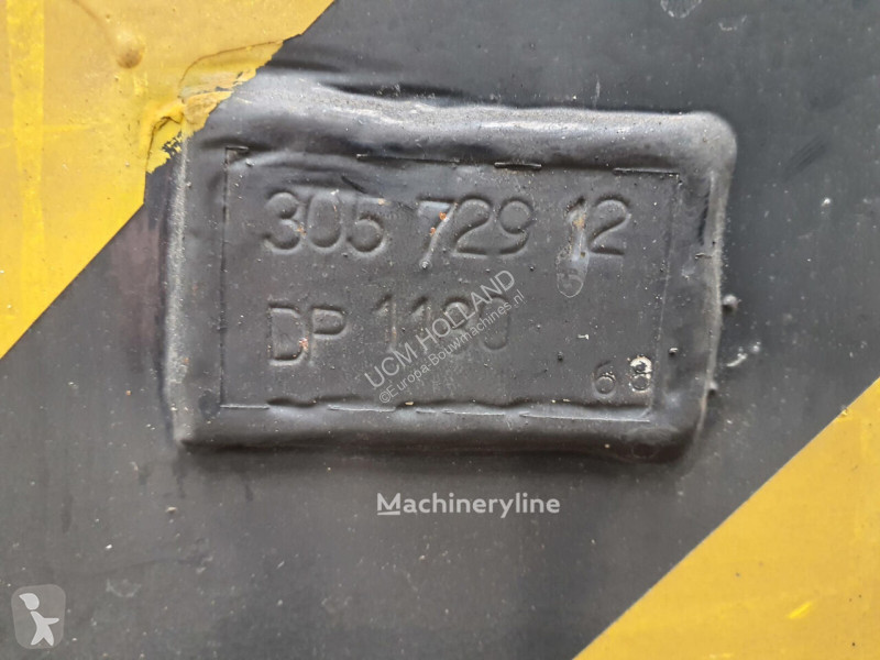 تجهيزات الأشغال العمومية Terex