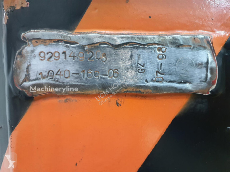 تجهيزات الأشغال العمومية Liebherr