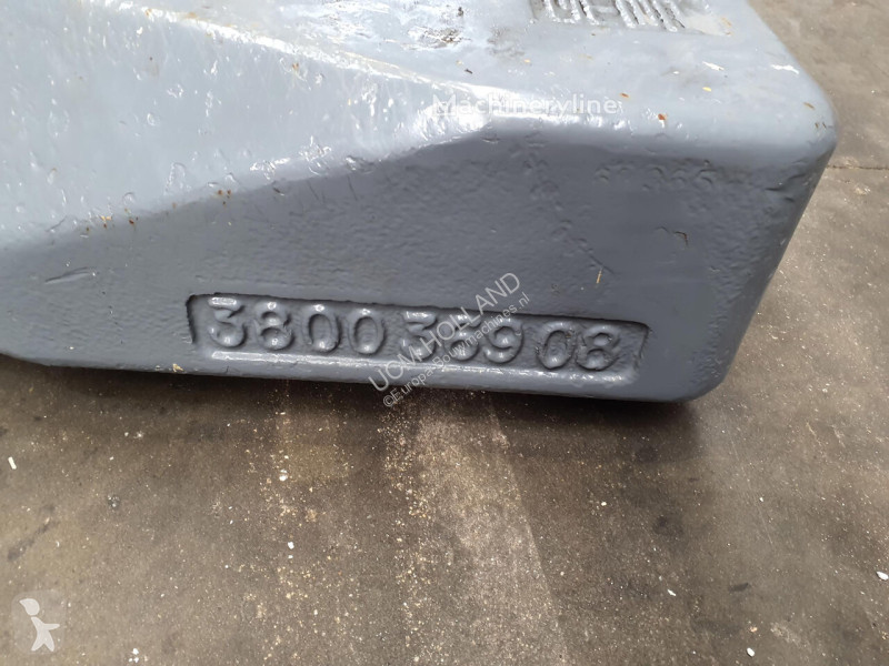 Vybavenie stavebného stroja Liebherr LTM...