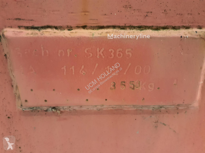 Vybavenie stavebného stroja  SK 488...