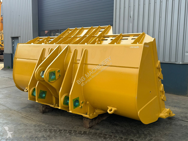 Vybavenie stavebného stroja Caterpillar Loader...