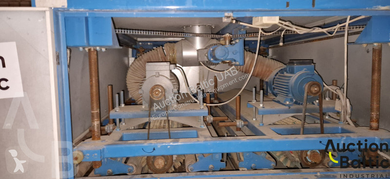 Équipements TP  sanding machine