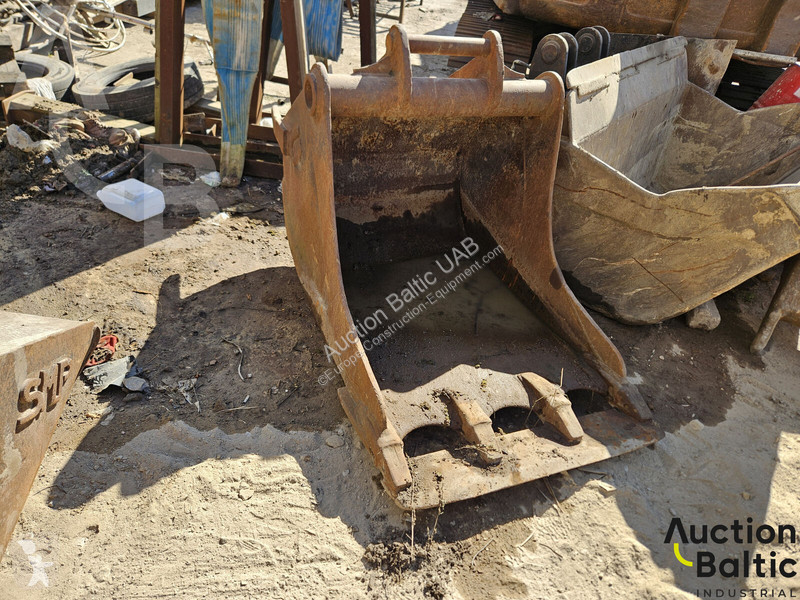 Équipements TP  bucket