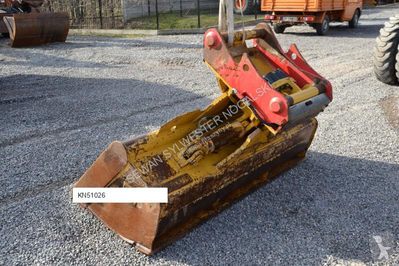 Echipamente pentru construcţii Caterpillar