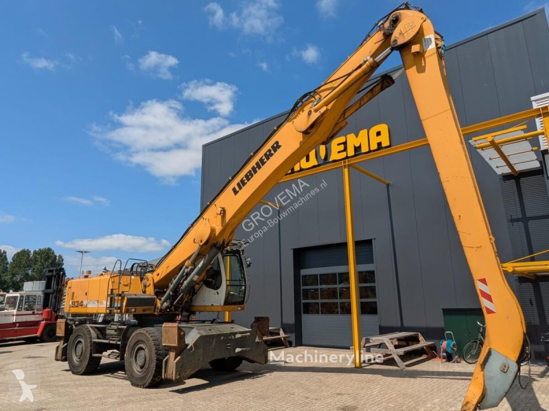 Vybavenie stavebného stroja Liebherr