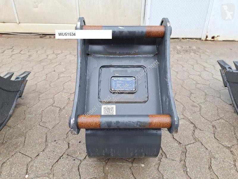 Vybavenie stavebného stroja Rädlinger KTL03-300