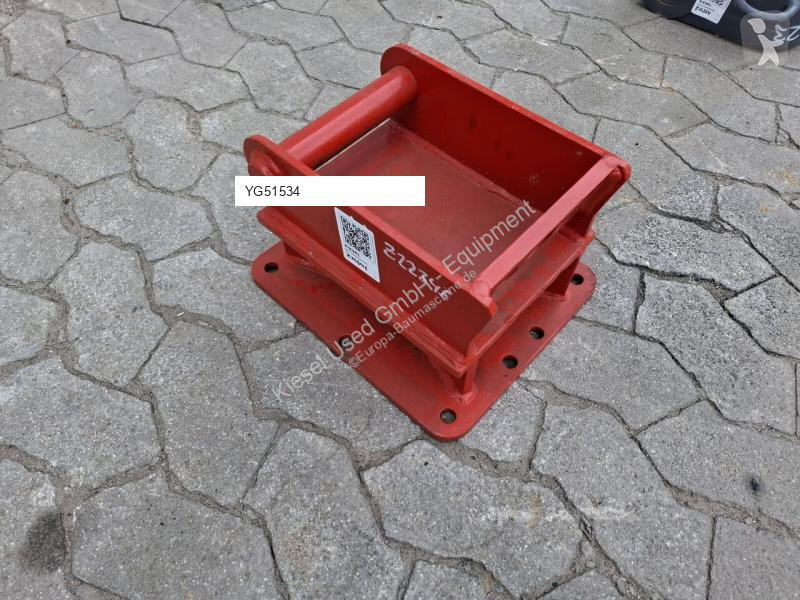 Vybavenie stavebného stroja  Attache rapide...