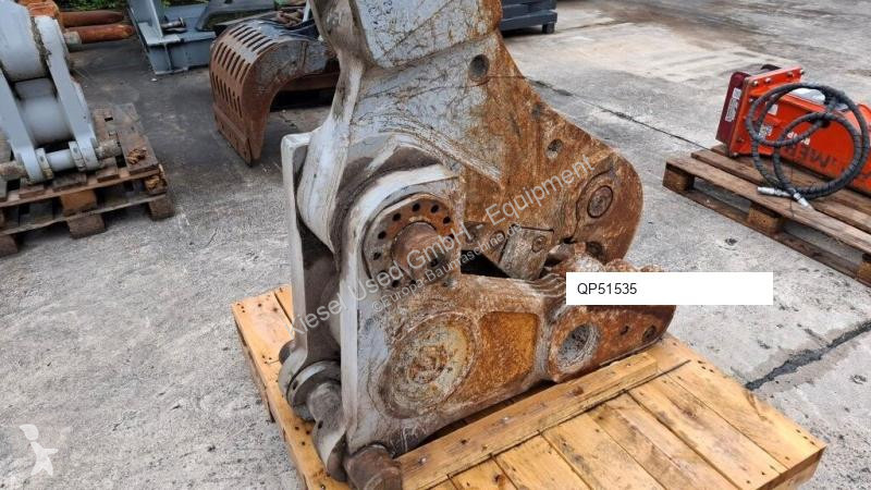 Vybavenie stavebného stroja Demarec MQP30C