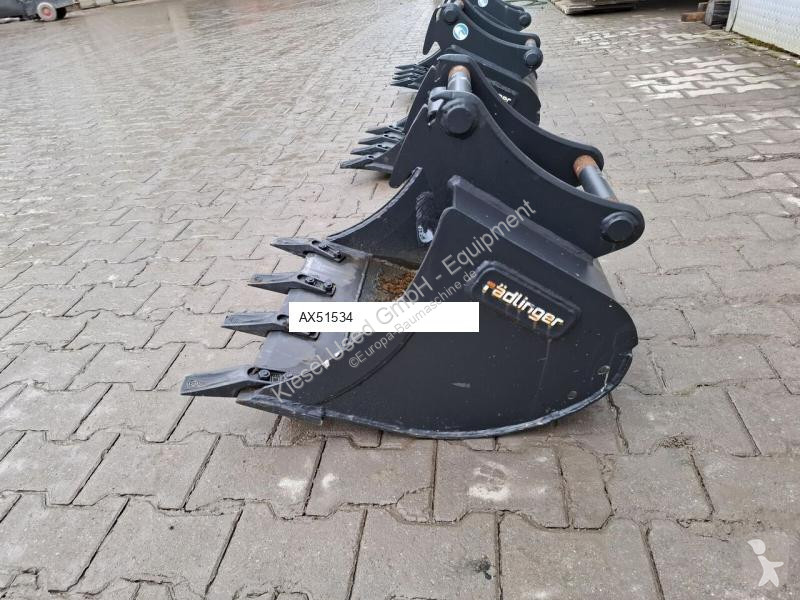 Vybavenie stavebného stroja Rädlinger...