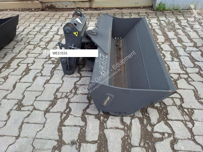 Vybavenie stavebného stroja Rädlinger...